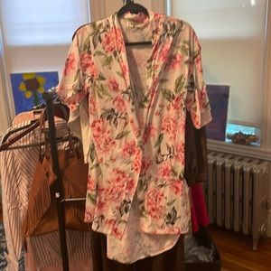 Mumu one size nwot floral print wrap